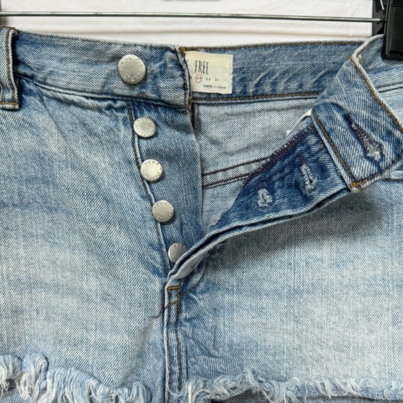 Free People Distressed Jean High Waisted Cut Off Denim Button-Up Booty Shorts - Picture 6 of 9